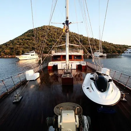 Botel Fortuna 2 Fethiye